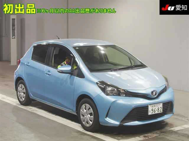 TOYOTA VITZ — фото