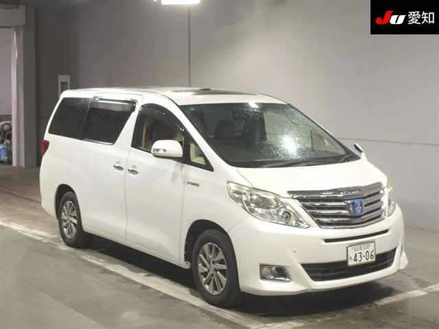 TOYOTA ALPHARD — фото