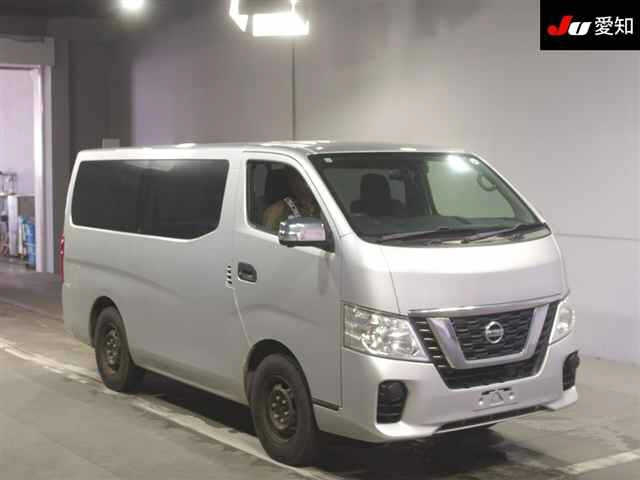 NISSAN CARAVAN — фото