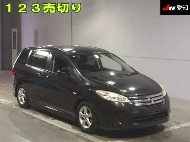 NISSAN LAFESTA — фото