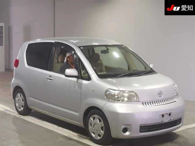 TOYOTA PORTE — фото