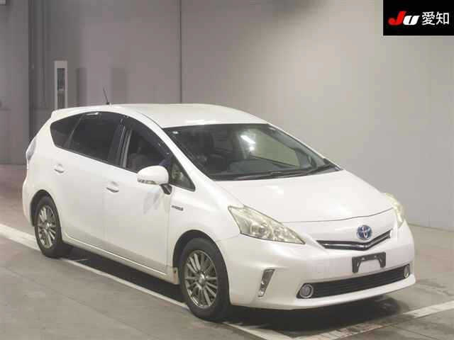TOYOTA PRIUS — фото