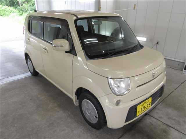 SUZUKI MRWAGON