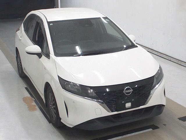 NISSAN NOTE — фото