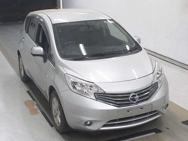 NISSAN NOTE — фото