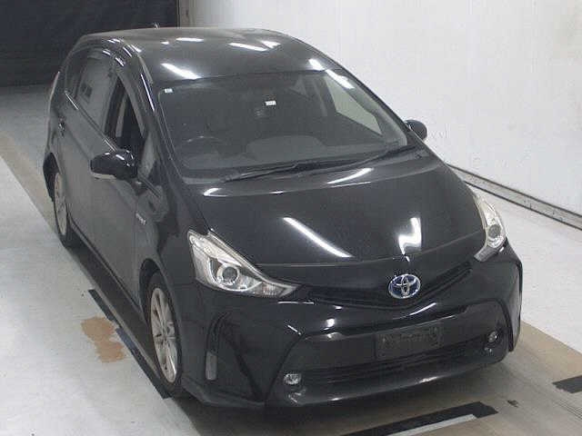 TOYOTA PRIUS — фото