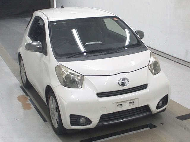 TOYOTA IQ — фото