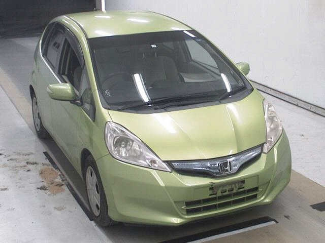 HONDA FIT — фото
