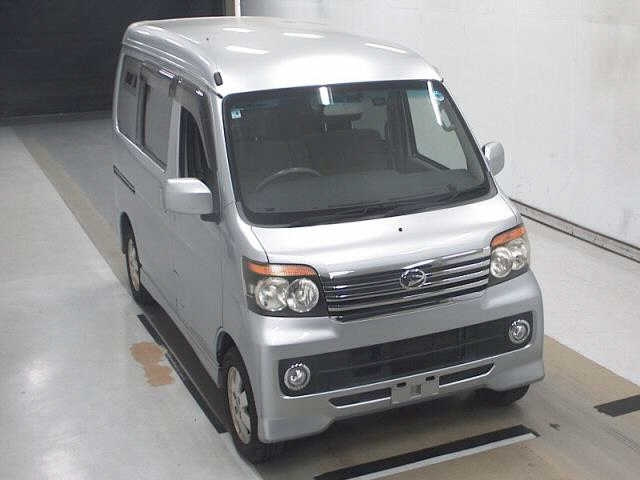 DAIHATSU ATRAI — фото