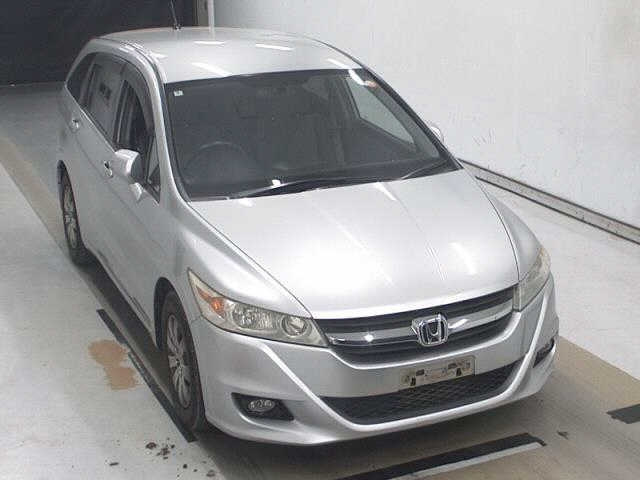 HONDA STREAM — фото