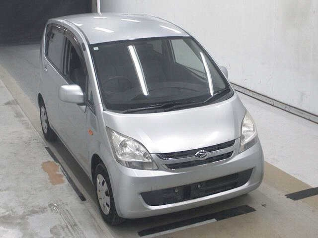 DAIHATSU MOVE — фото