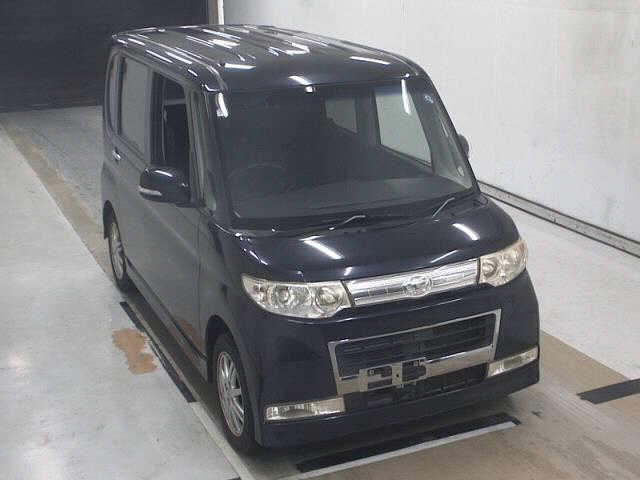 DAIHATSU TANTO — фото