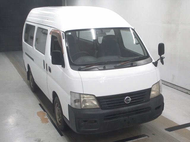 NISSAN CARAVAN — фото