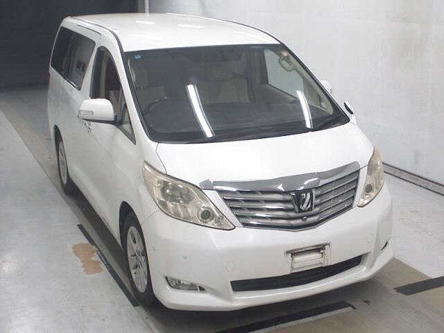 TOYOTA ALPHARD — фото