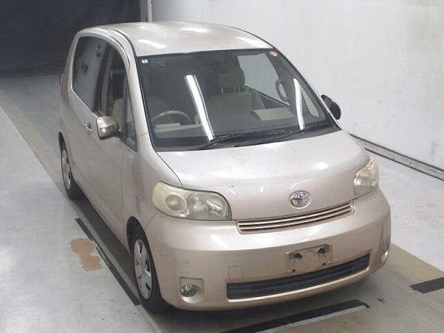 TOYOTA PORTE