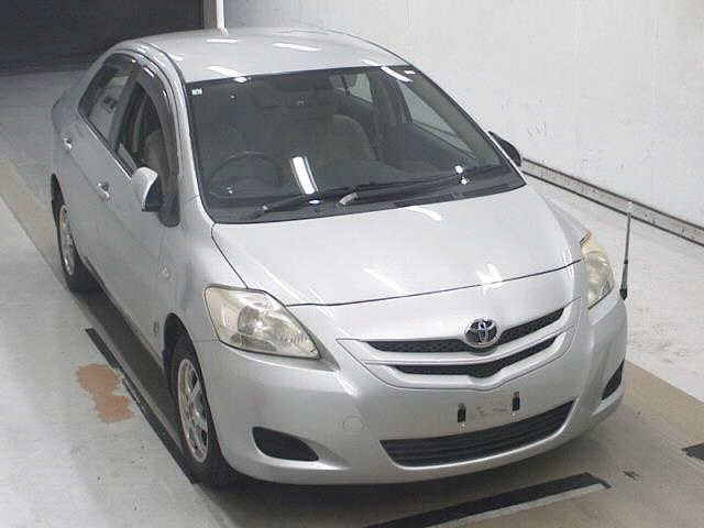 TOYOTA BELTA — фото
