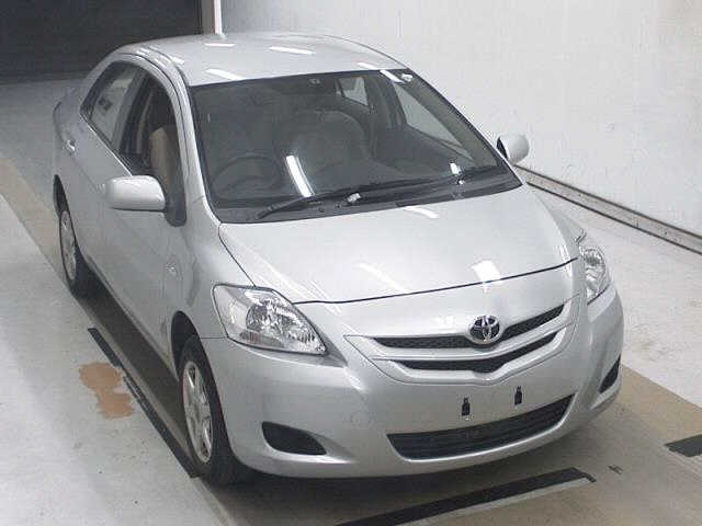 TOYOTA BELTA — фото