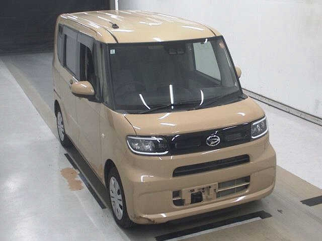 DAIHATSU TANTO — фото
