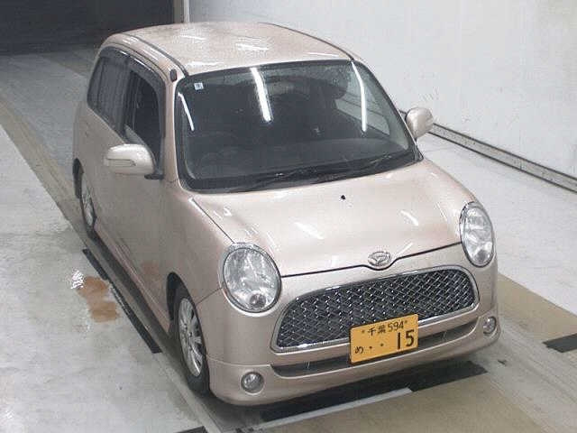 DAIHATSU MIRA — фото
