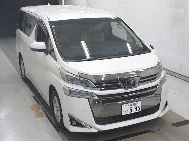 TOYOTA VELLFIRE — фото