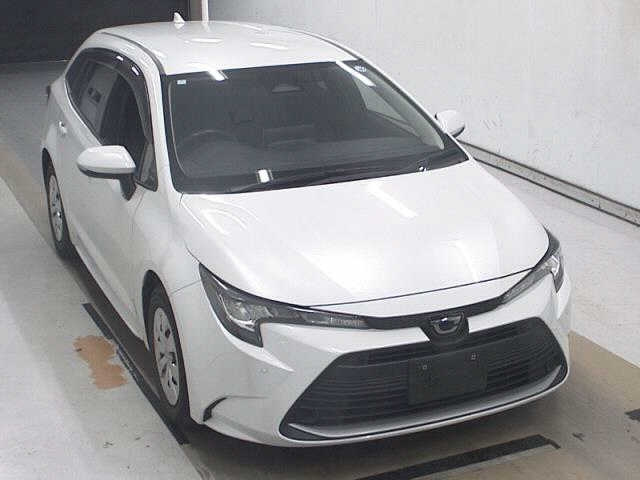 TOYOTA COROLLA — фото
