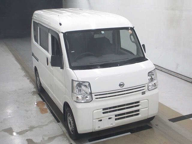 NISSAN CLIPPER — фото