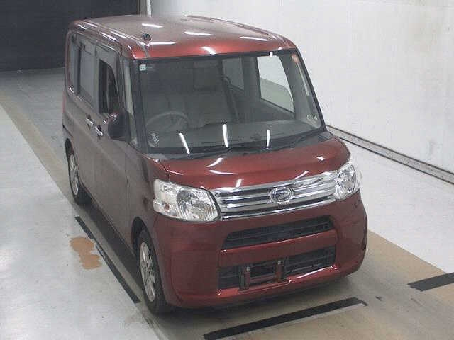 DAIHATSU TANTO — фото