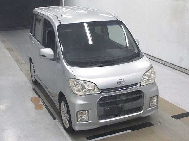 DAIHATSU TANTO — фото