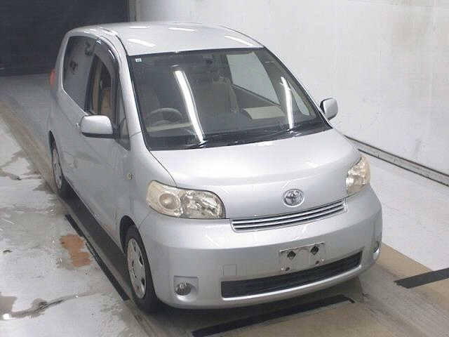 TOYOTA PORTE — фото
