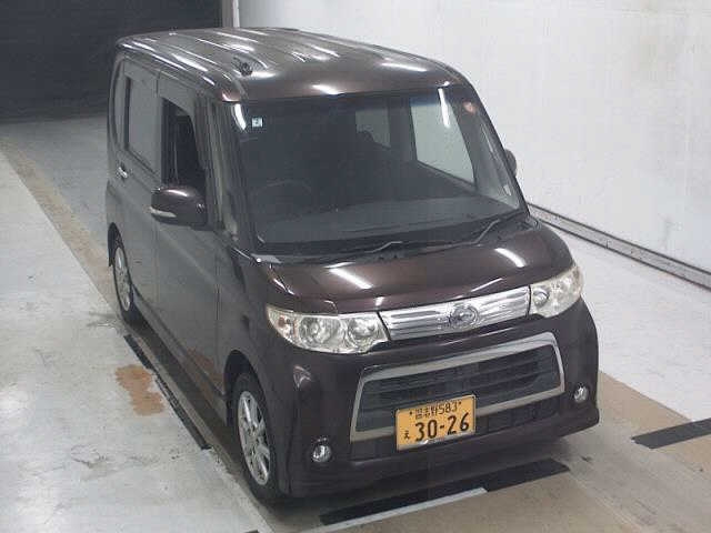 DAIHATSU TANTO — фото