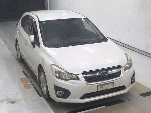 SUBARU IMPREZA — фото