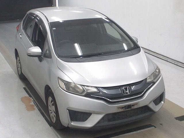 HONDA FIT — фото