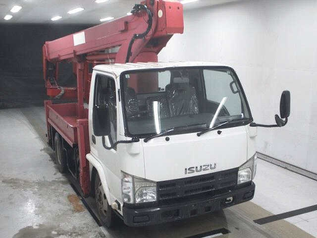 ISUZU ELF — фото
