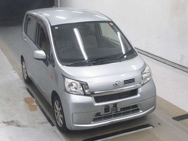 DAIHATSU MOVE — фото