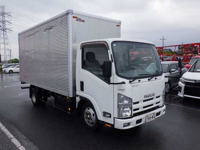 ISUZU ELF — фото