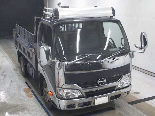 HINO DUTRO — фото