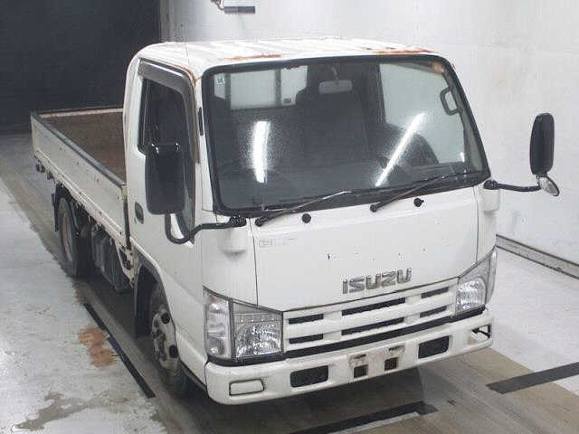 ISUZU ELF — фото