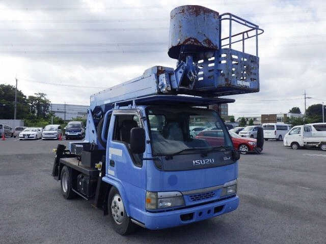 ISUZU ELF — фото