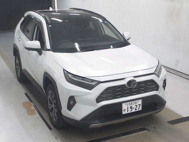 TOYOTA RAV4 — фото