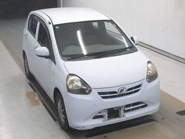 DAIHATSU MIRA — фото