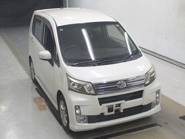 DAIHATSU MOVE — фото