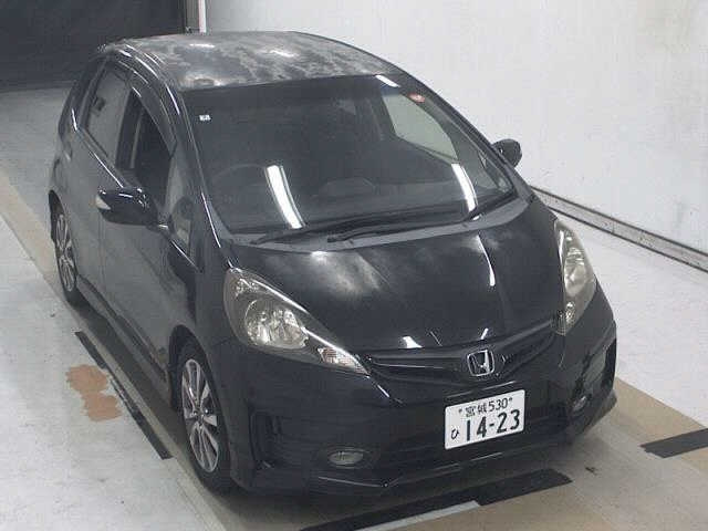 HONDA FIT — фото