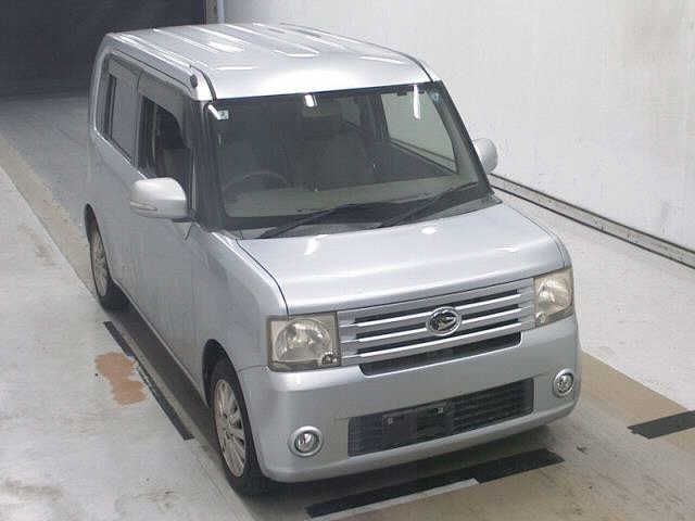 DAIHATSU MOVE — фото