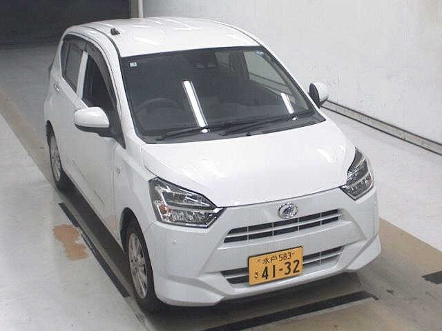 DAIHATSU MIRA — фото