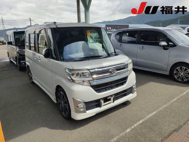 DAIHATSU TANTO — фото