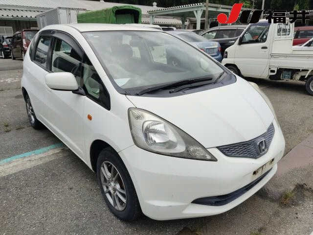 HONDA FIT — фото