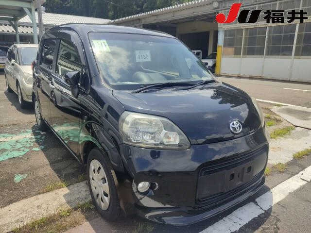 TOYOTA PORTE — фото