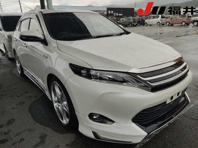 TOYOTA HARRIER — фото