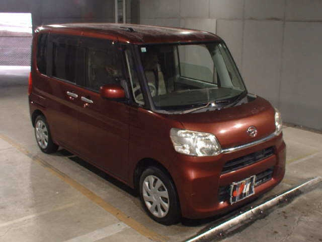 DAIHATSU TANTO — фото