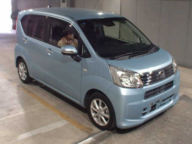 DAIHATSU MOVE — фото